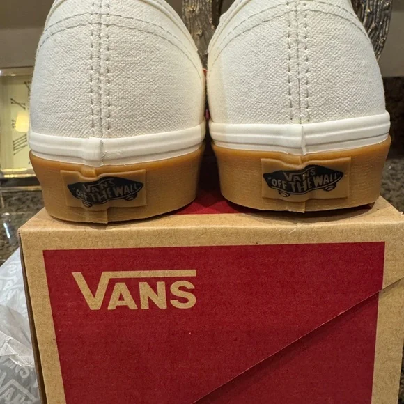 Unisex Vans Marshmallow /Gum - Picture 2 of 5